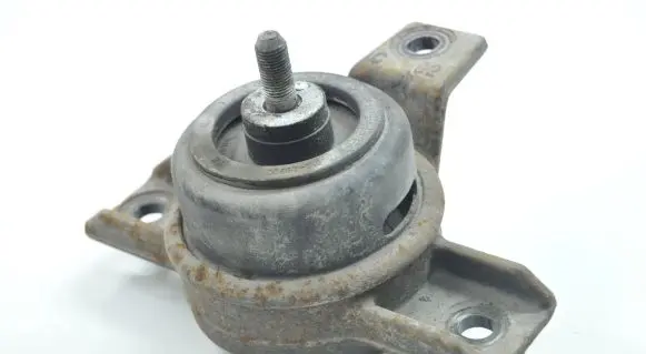 Hyundai Santa Fe Engine mount bracket