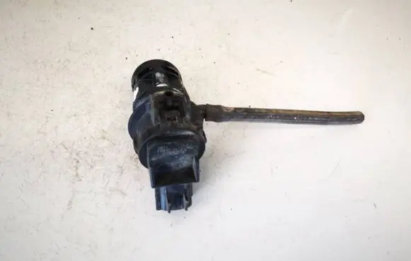 Mazda 6 Windscreen/windshield washer pump 8603102451 860310-2451