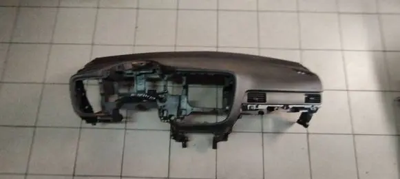Mitsubishi Outlander Dashboard