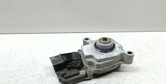BMW X1 E84 Gearbox-reducer motor 7635636 27607635636
