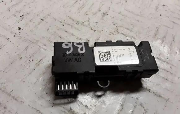 Volkswagen PASSAT B6 Steering angle sensor 00203800 3C0959654