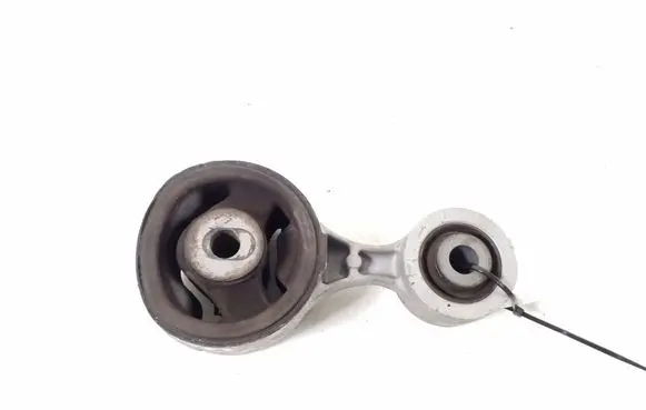 Engine mount bracket