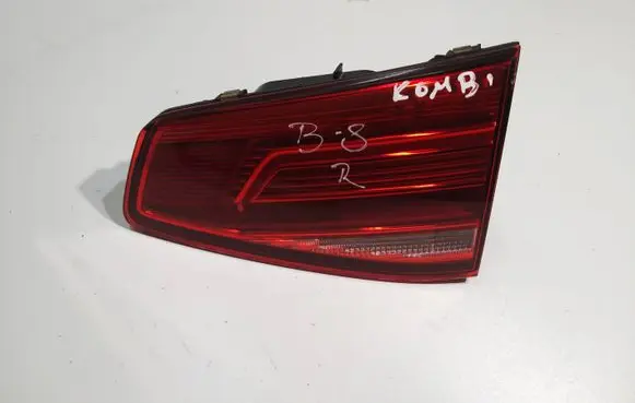 Volkswagen PASSAT B8 Rear/tail lights