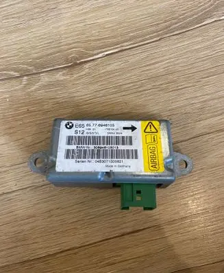BMW 7 E65 E66 Airbag deployment crash/impact sensor 6946105