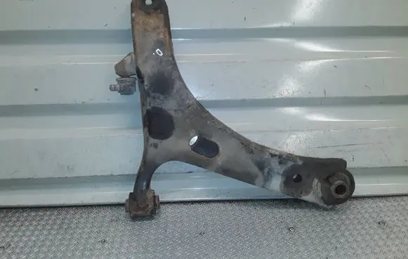 Subaru Impreza III Front lower control arm/wishbone