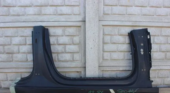 Audi A3 8Y Sill 8V4809840