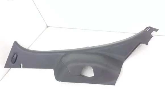 Nissan Pulsar Rear sill trim cover 849533ZL0A