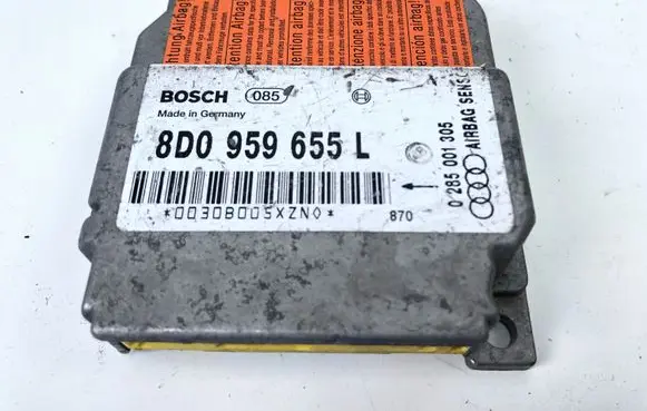 Audi A4 S4 B5 8D Airbag control unit/module 8D0959655L 0285001305