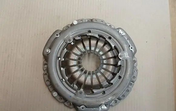 Opel Astra J Pressure plate 55565497-T