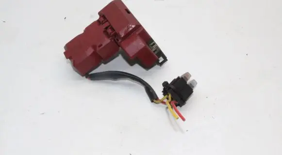 Nissan X-Trail T32 Fuse module