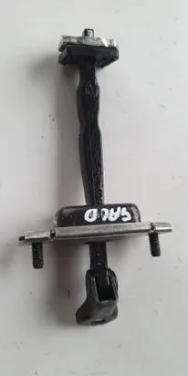 Hyundai Kona I Rear door check strap stopper