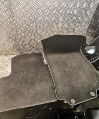 Mercedes-Benz R W251 Car floor mat set 