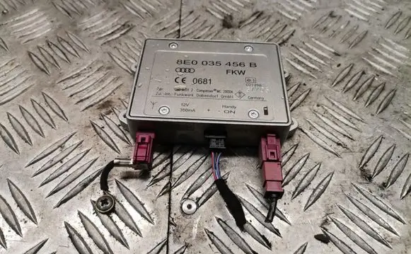 Audi A6 S6 C6 4F Antenna control unit 8e0035456b