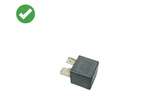 Audi A1 Other relay 8D0951253 V23134J52X300 3701998