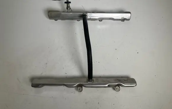 Dodge Durango III Fuel main line pipe 05281571AA