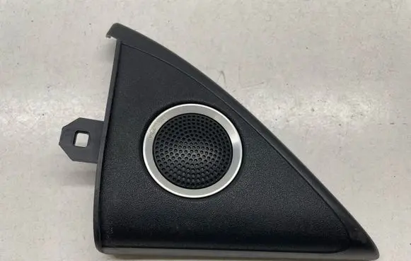 Audi A5 Sportback 8TA Front door speaker cover trim 8T0035424A
