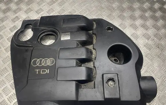Audi A6 S6 C5 4B Engine cover (trim) 038103925 A6GF10M2 054682A