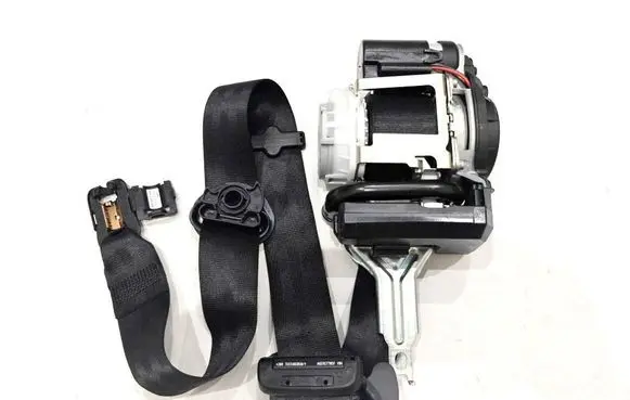 Audi e-tron Front seatbelt 4KE857705F