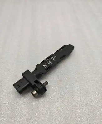 BMW 1 E81 E87 Crankshaft position sensor 7805188 25916010