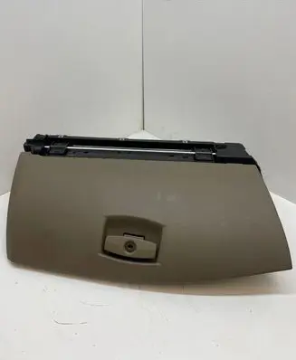 BMW 5 E60 E61 Glove box 7034080 158234