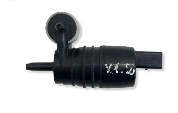 BMW X1 F48 F49 Windscreen/windshield washer pump 738834901 P1801308