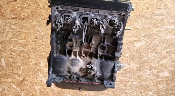 Seat Alhambra (Mk1) Engine AFN AFN981319 028103373N