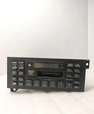 Chrysler Voyager Radio/CD/DVD/GPS head unit P4704345G AA1267414