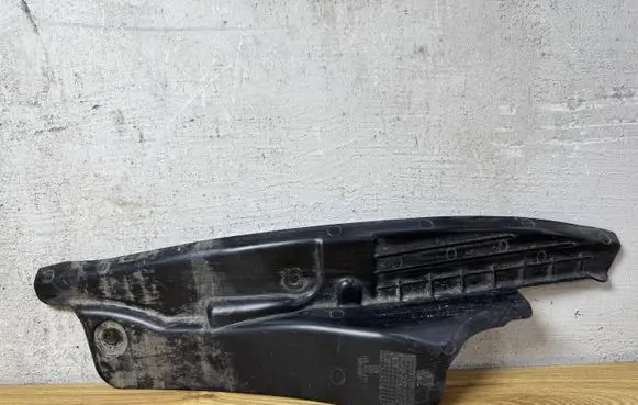Volkswagen Golf VI Fender end trim 1K5821112A 1K5821112