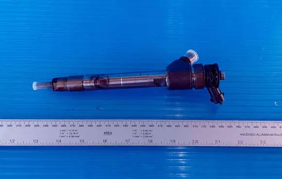 Ford Focus Fuel injector 9828959880 061FE 95930