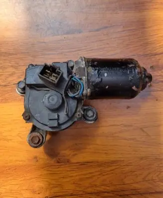 Mitsubishi Pajero Wiper motor 8491006120