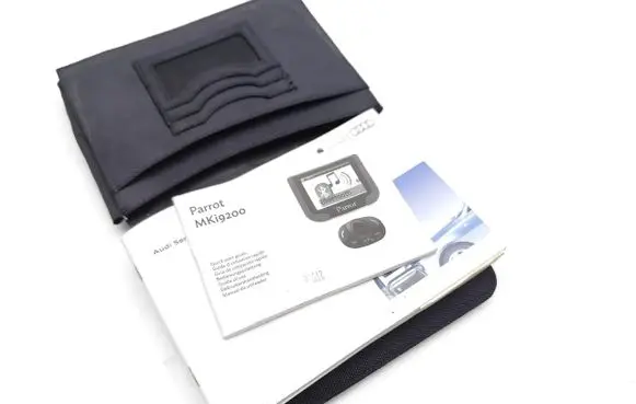 Audi A5 8T 8F Owners service history hand book 
