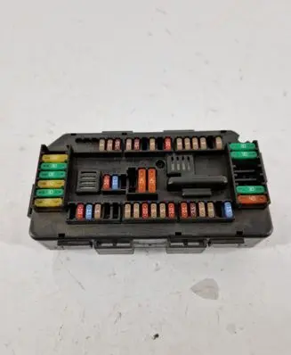 BMW 3 F30 F35 F31 Fuse module 9337879