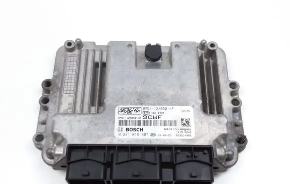 Ford Focus Engine control unit/module 0281015607 9M5112A650AF 9M5112A650