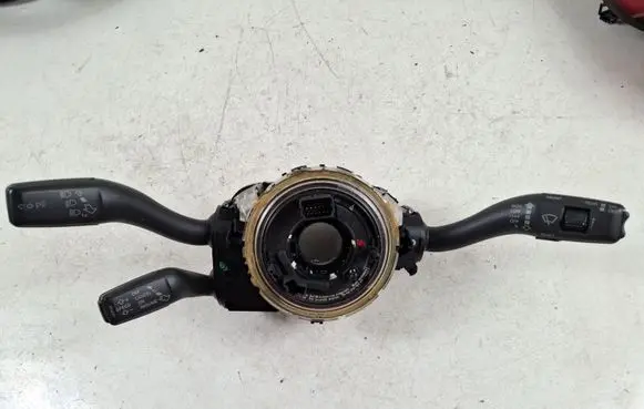 Audi Q7 4L Airbag slip ring squib (SRS ring) 4E0953541A