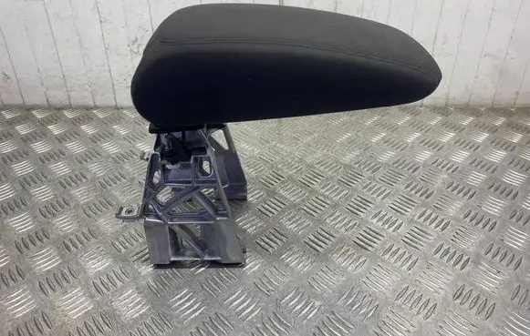 Audi A3 S3 8V Armrest 8V0864283