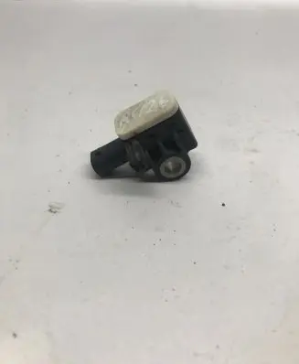 Mercedes-Benz ML W166 Airbag deployment crash/impact sensor A1668210151
