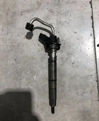 Fuel injector
