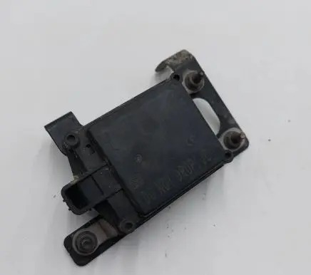 Nissan Leaf II (ZE1) Distronic sensor radar 202LSE009