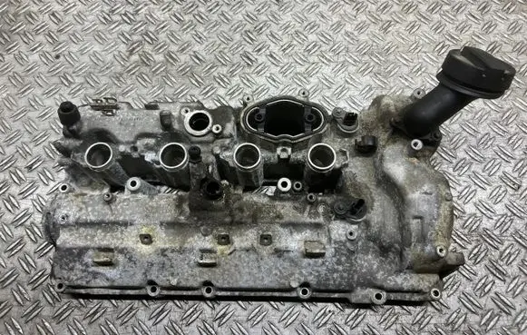 Rocker cam cover