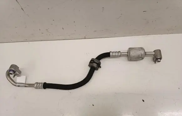 BMW 3 G20 G21 Air conditioning (A/C) pipe/hose 9395475