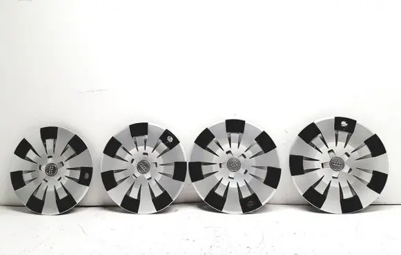 Audi A3 S3 8V R16 wheel hub/cap/trim 8V0601147A