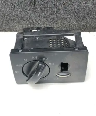 Ford C-MAX I Light switch 4M5T13A024