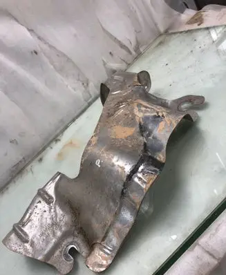 Peugeot Expert Exhaust heat shield 9806553880