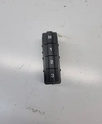 Land Rover Evoque II Seat control switch K8D214776AA 10077031 D6MGB