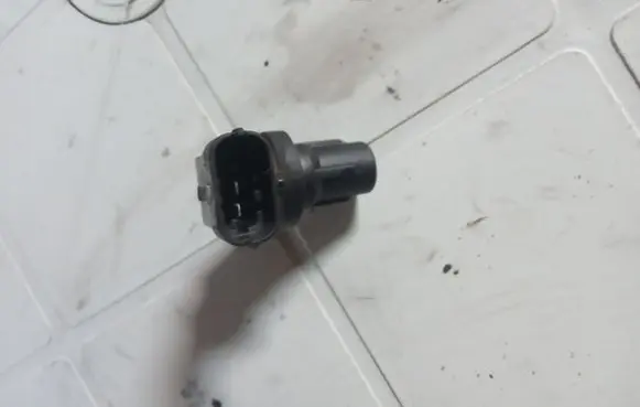 Camshaft position sensor