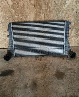 Volkswagen PASSAT B6 Intercooler radiator 3C0121345AP