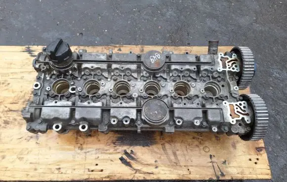 Volvo XC90 Engine head 