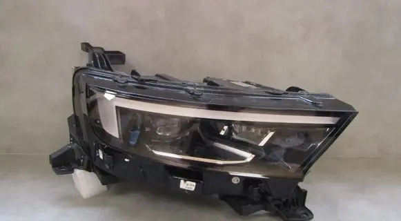 Opel Mokka X Headlight/headlamp 9866314980