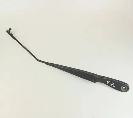 Volvo V50 Front wiper blade arm 30698250