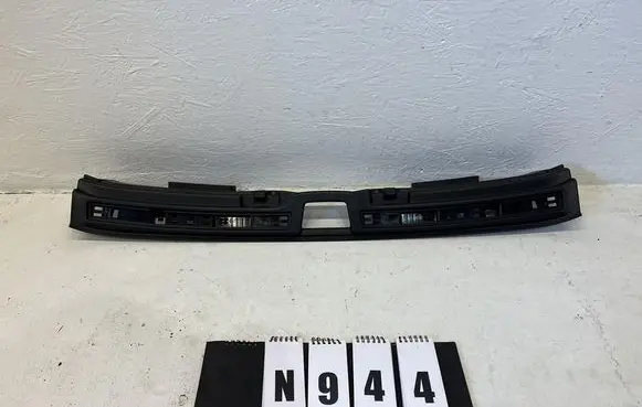 Volvo XC40 Trunk/boot sill cover protection 31440884